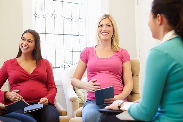 All You Need To Know About Lamaze Birth Classes
