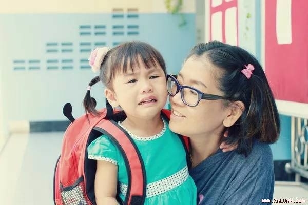 9 Hacks To Reduce Separation Anxiety In Kids (0-5 yrs) As Tried Out By A Mom Herself