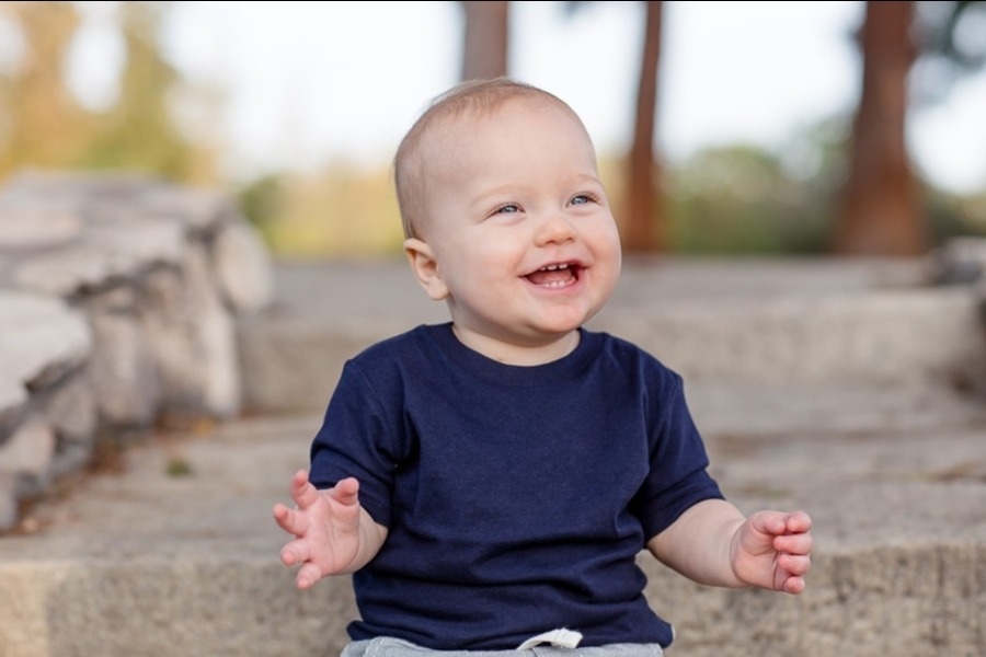 ९ से १० महीने के बच्चे के विकास की माइलस्टोन