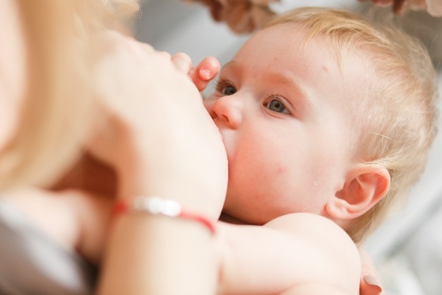 Breastfeeding During Illness &#8211; Can Illness Be A Reason To Stop Breastfeeding?