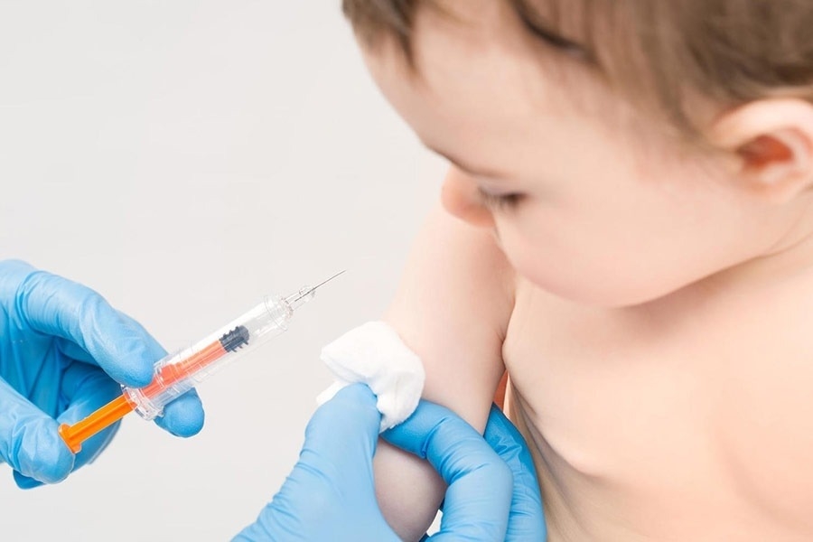 हर कोई एमआर वैक्सीन के बारे में बात कर रहा है। क्या यह वास्तव में आवश्यक है?