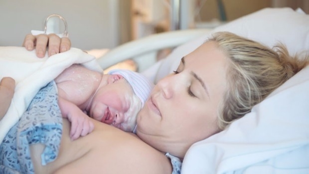 कैसे तैयार हों  माँ-शिशु के अनुकूल बच्चे के जन्म का अनुभव लेने के लिए ?