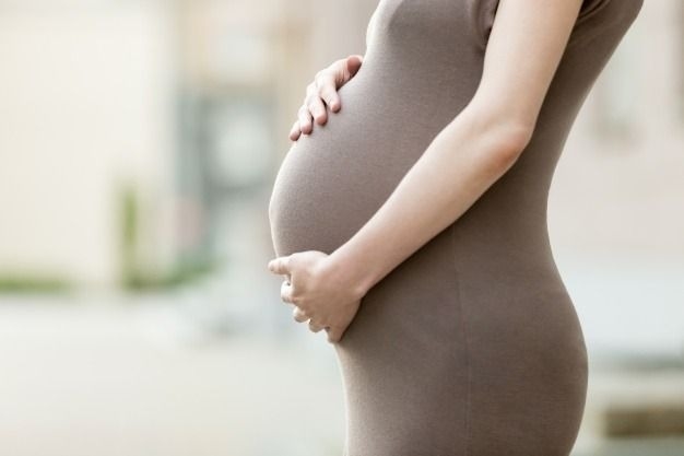 गर्भावस्था में बेबी बंप के साथ कैसे बॉन्डिंग करें?