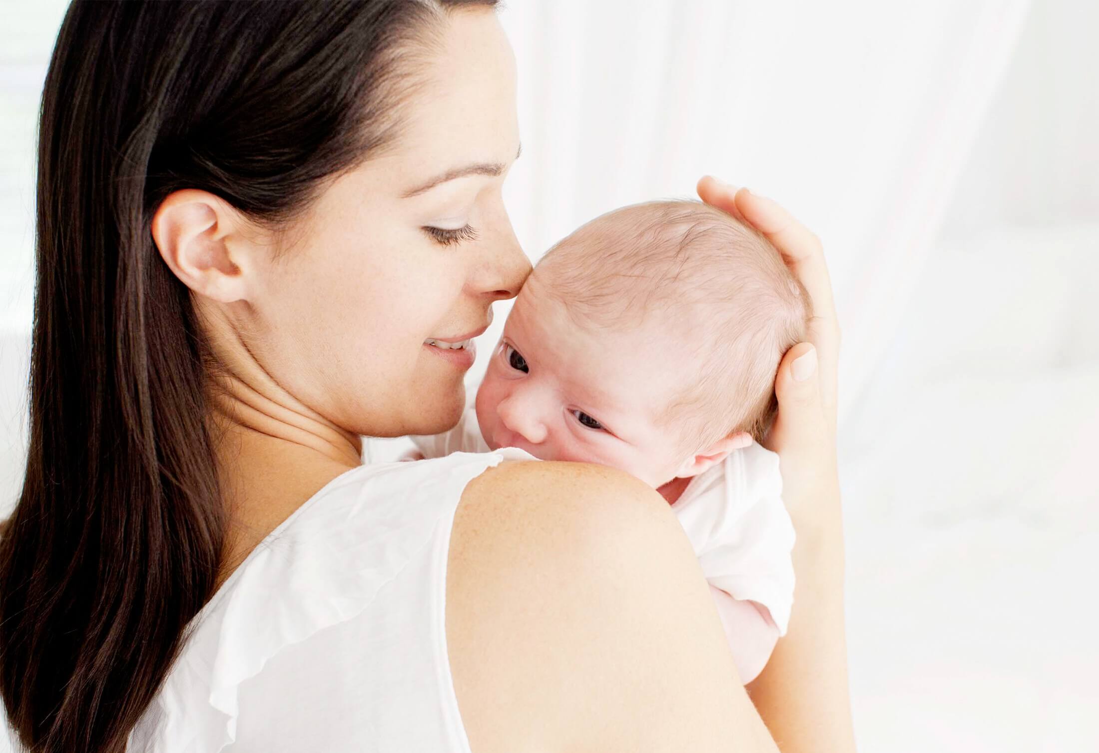 7 ways to have a good bond with your baby