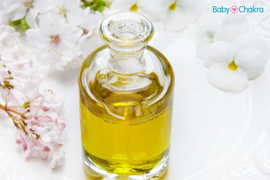 5 Tips To Choose The Right Baby Massage Oil For Your Baby&#8217;s Dry Skin