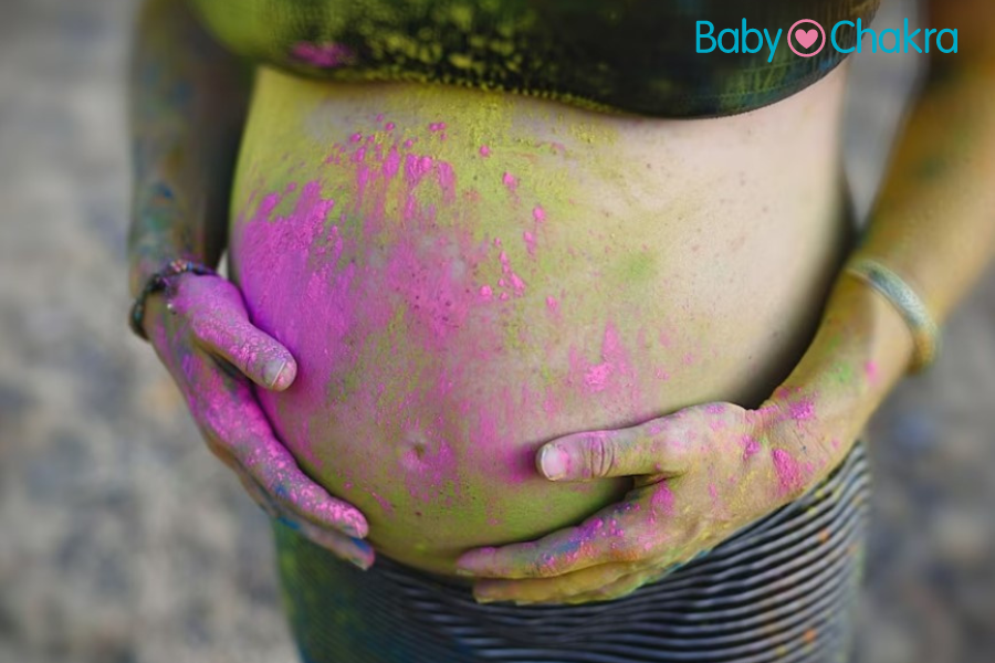 Celebrating Holi During Pregnancy: 4 Safety Rules To Keep In Mind